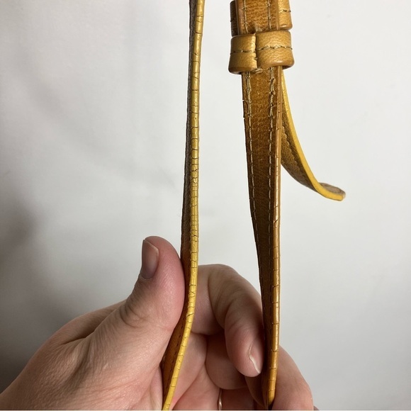 C & C California golden yellow leather crossbody bag small size - Picture 12 of 16